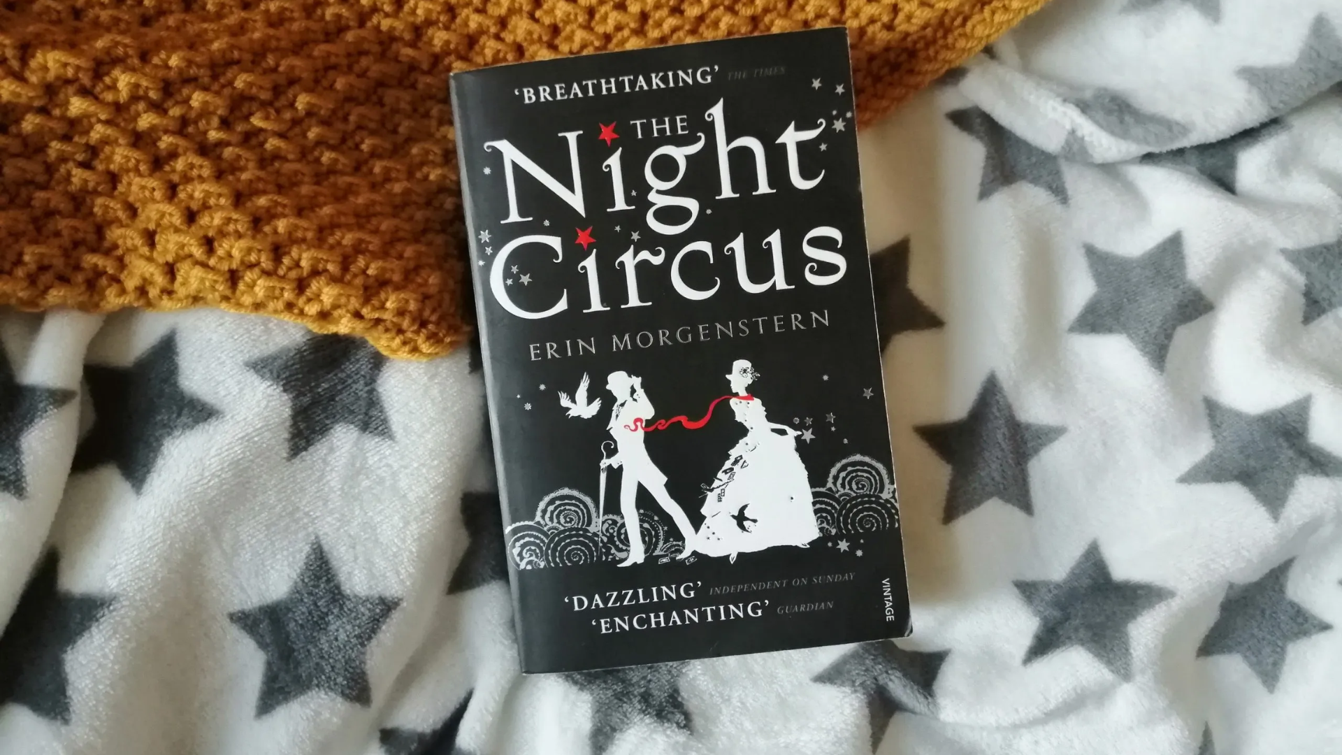 Plot Summary of Erin Morgenstern's The Night Circus
